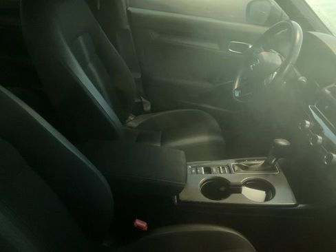 Used 2023 Honda Civic Sport image 4