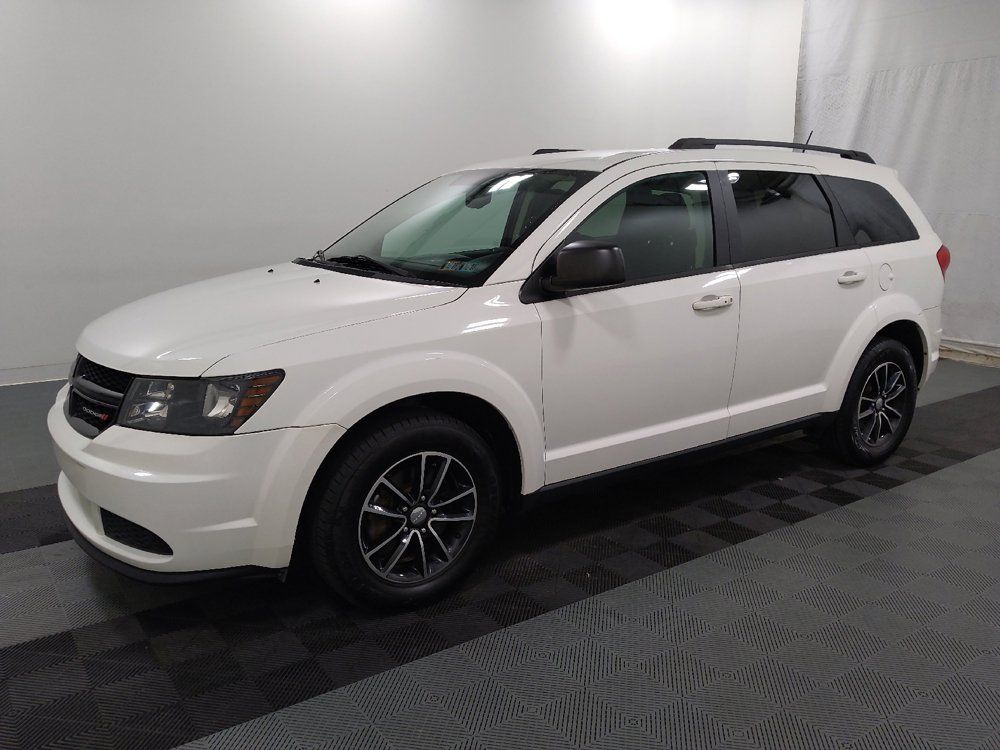 Used 2017 Dodge Journey SE w/ Popular Equipment Group AWD/4WD image 2