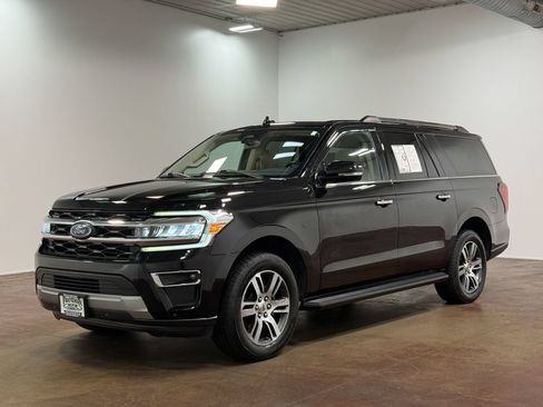Used 2024 Ford Expedition Max Limited AWD/4WD image 28