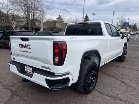 Used 2025 GMC Sierra 1500 Elevation image 7