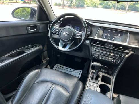 Used 2020 Kia Optima SE FWD image 27