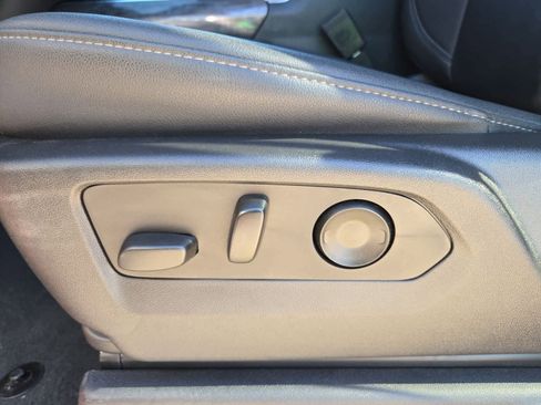 Used 2023 Chevrolet Silverado 1500 LTZ image 16