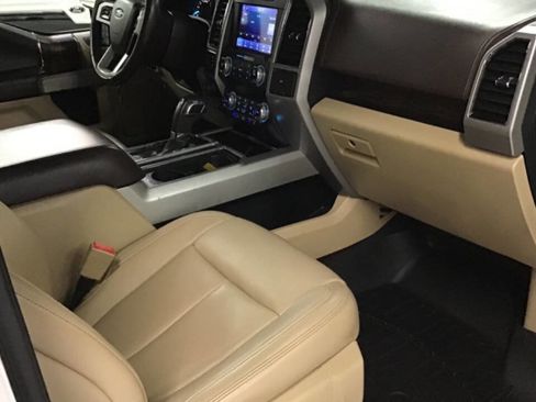 Used 2019 Ford F150 Lariat w/ Equipment Group 502A Luxury image 25