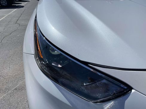 Used 2024 Toyota Highlander LE image 16