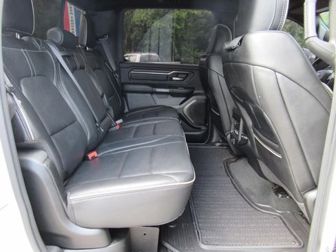 Used 2022 RAM 1500 Limited AWD/4WD image 33