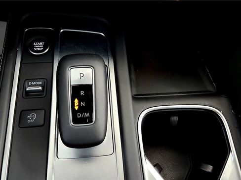 Used 2025 INFINITI QX60 Luxe w/ Black Edition image 42