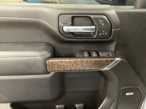 Used 2020 GMC Sierra 3500 Denali w/ Denali Ultimate Package AWD/4WD image 9