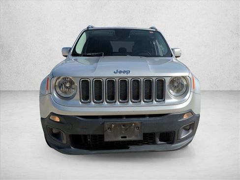 Used 2015 Jeep Renegade Limited AWD/4WD image 2