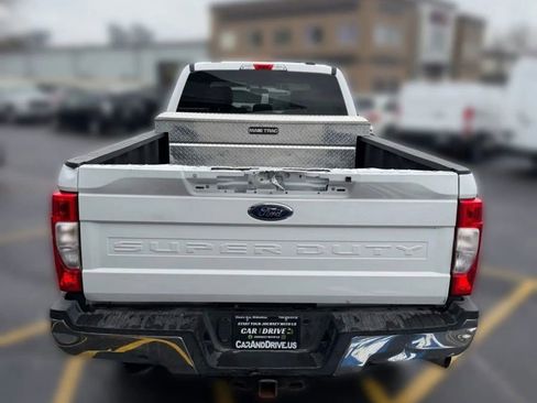 Used 2021 Ford F250 XL w/ STX Appearance Package image 5