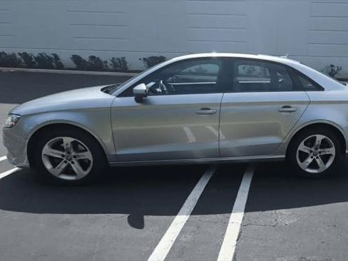 Used 2018 Audi A3 2.0T Premium w/ Convenience Package FWD image 3