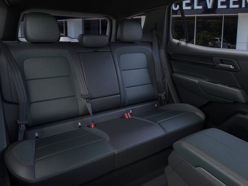 New 2026 GMC Terrain AT4 w/ LPO, Floor Liner Package AWD/4WD image 17