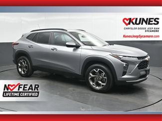 Used 2025 Chevrolet Trax LT FWD video 1