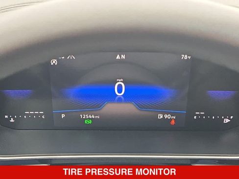 Used 2026 Volkswagen Jetta SE FWD image 31