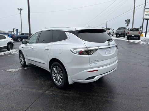 Used 2024 Buick Enclave Avenir w/ Avenir Technology Package image 5