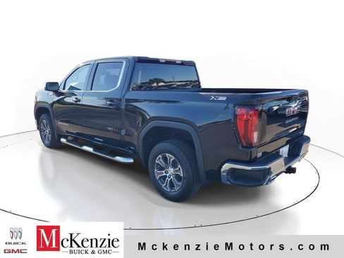 New 2026 GMC Sierra 1500 SLE AWD/4WD image 3