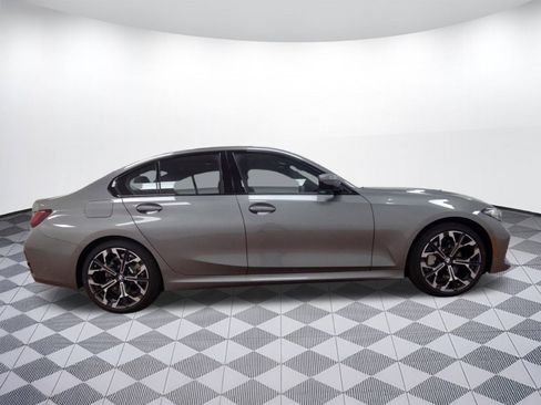 New 2026 BMW 330i xDrive Sedan w/ M Sport Package image 7