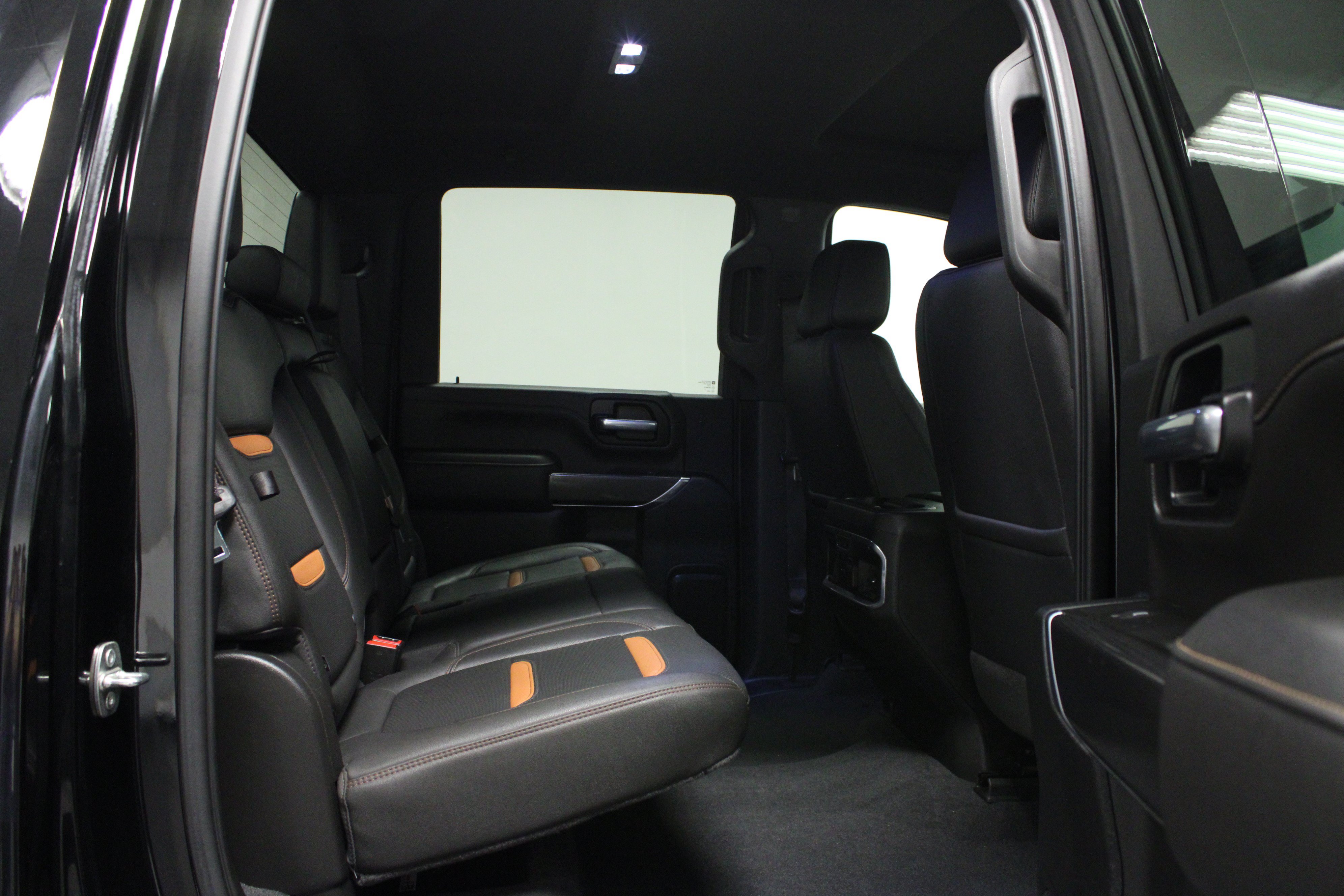 Used 2021 GMC Sierra 2500 AT4 AWD/4WD image 15