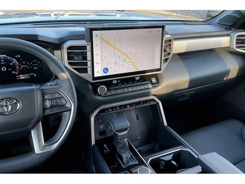 Used 2025 Toyota Tundra Limited image 7