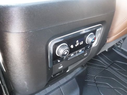 Used 2023 Chevrolet Tahoe High Country image 15