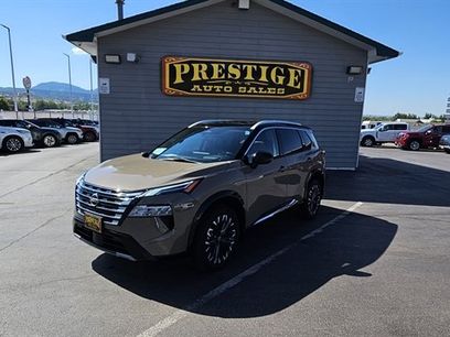 Used 2024 Nissan Rogue Platinum w/ Platinum Premium Package