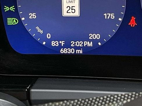Certified 2024 Porsche Macan Turbo Electric AWD/4WD image 47