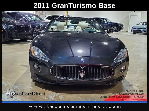 Used 2011 Maserati GranTurismo Convertible image 2