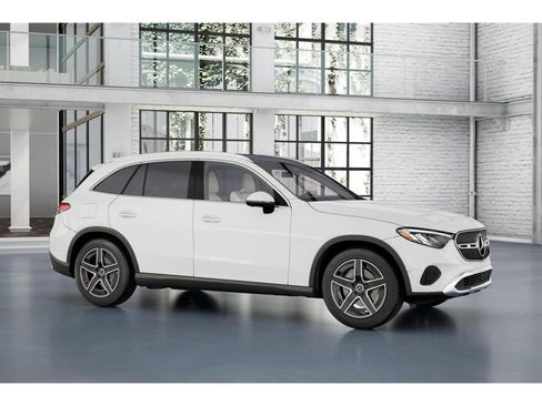New 2026 Mercedes-Benz GLC 300 GLC 300 image 13