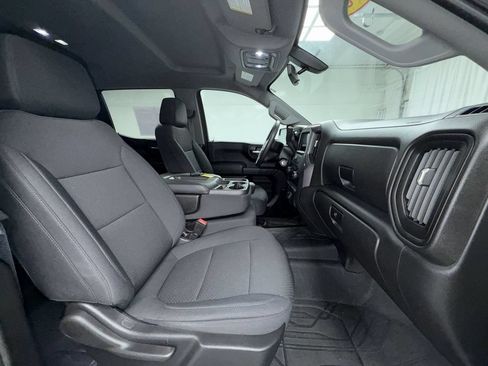 Used 2020 Chevrolet Silverado 1500 Custom Trail Boss w/ Custom Convenience Package AWD/4WD image 5