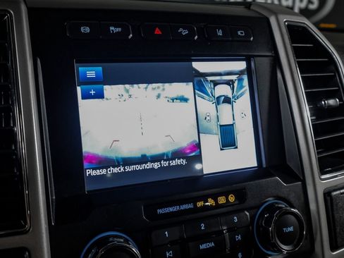 Used 2020 Ford F250 Lariat w/ Lariat Ultimate Package AWD/4WD image 21