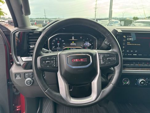 Used 2024 GMC Sierra 1500 Elevation w/ LPO, Elevation Black Package AWD/4WD image 15