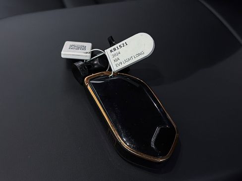 Used 2024 Kia EV9 Light Long Range image 33