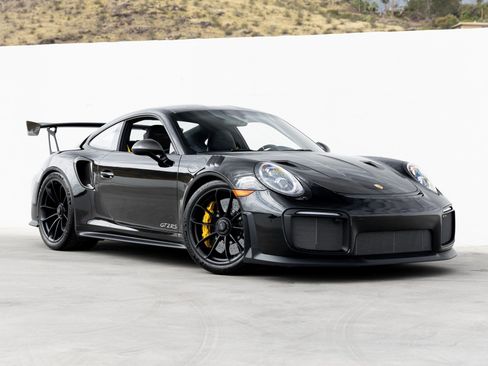 Certified 2018 Porsche 911 GT2 RS image 9