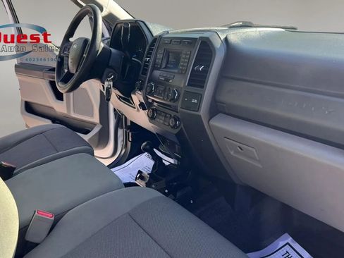 Used 2017 Ford F250 XL w/ Power Equipment Group AWD/4WD image 18