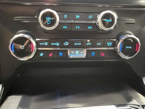 Used 2024 Ford F150 Lariat w/ Equipment Group 502A High AWD/4WD image 25