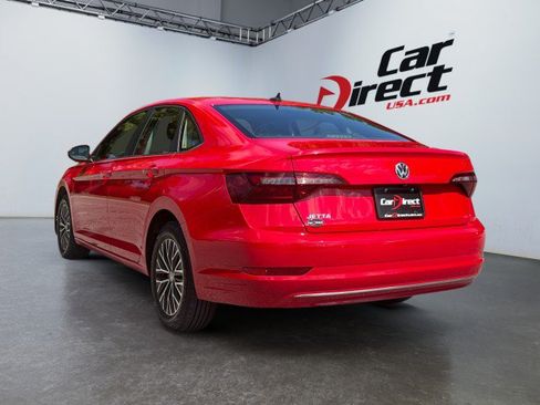 Used 2021 Volkswagen Jetta S w/ Driver Assistance Package FWD image 3