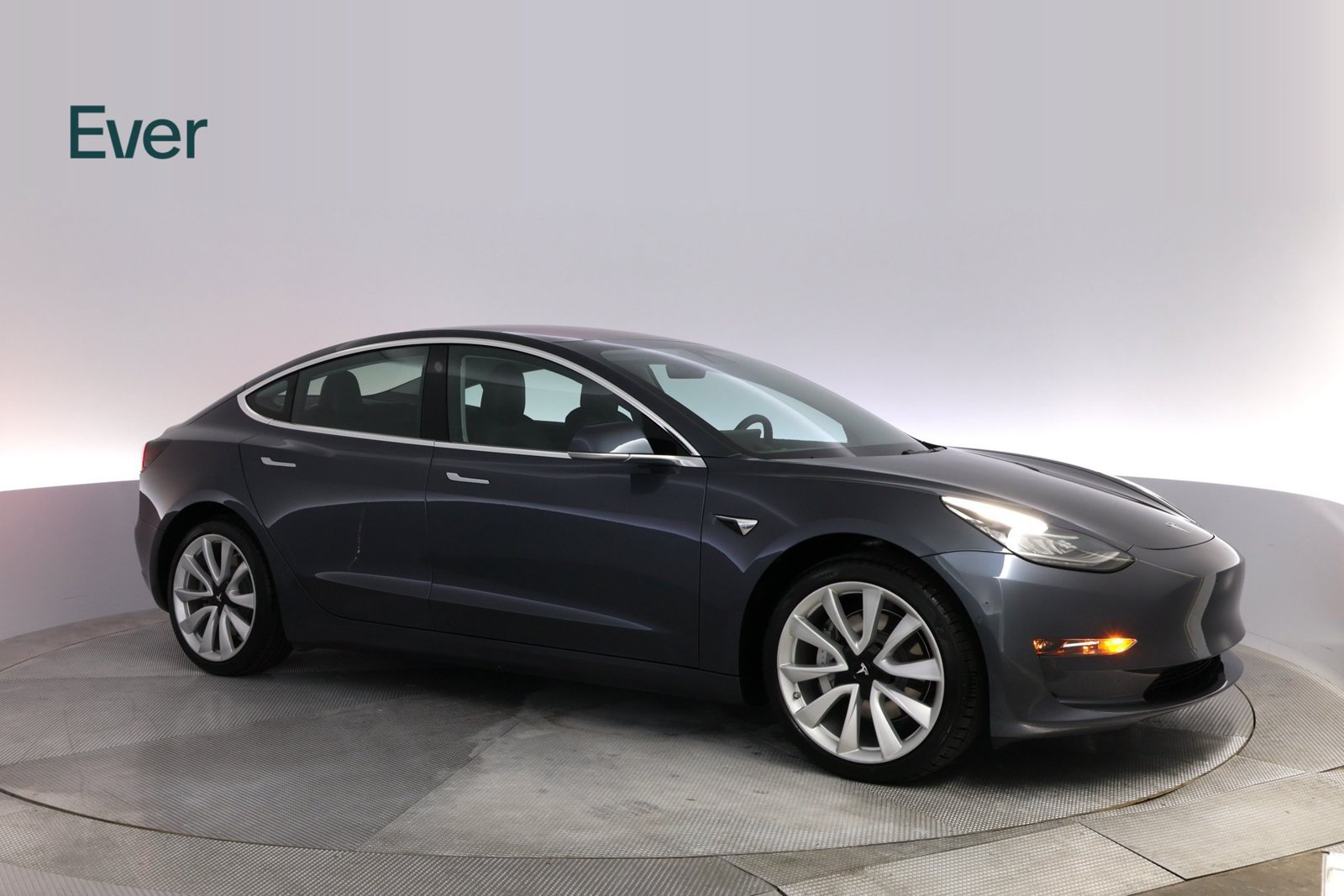 Used 2018 Tesla Model 3 Long Range RWD image 14