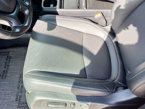 Used 2024 Honda Odyssey EX-L image 18