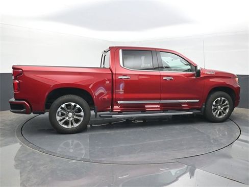 Used 2023 Chevrolet Silverado 1500 High Country w/ Technology Package image 6