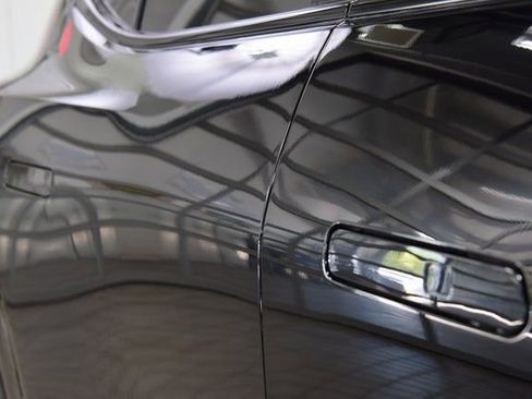 New 2025 Chevrolet Equinox EV RS w/ Convenience Package II image 18