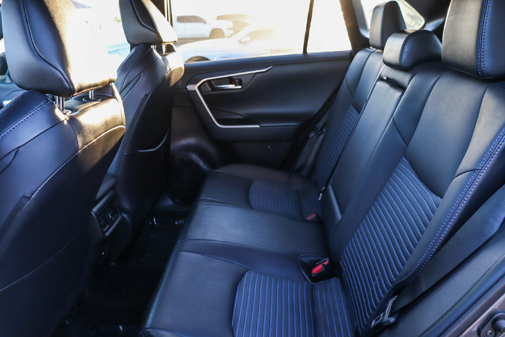 Used 2021 Toyota RAV4 XSE w/ XSE Grade Weather Package AWD/4WD image 22