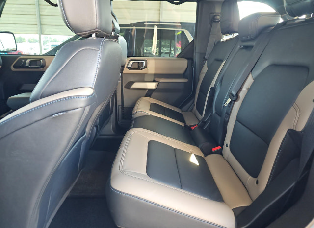 Used 2023 Ford Bronco Wildtrak AWD/4WD image 9