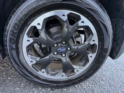 Used 2021 Subaru Crosstrek 2.0i Premium image 13