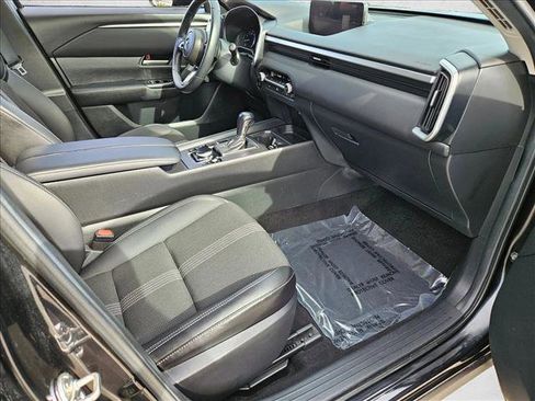 Used 2025 MAZDA CX-50 AWD 2.5 S w/ Preferred Package image 19