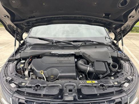Used 2023 Land Rover Range Rover Evoque R-Dynamic S image 39