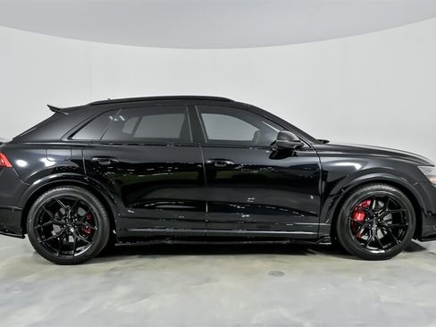 Used 2021 Audi RS Q8 w/ Luxury Package AWD/4WD image 15