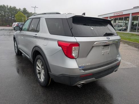 Used 2021 Ford Explorer Limited w/ Equipment Group 301A AWD/4WD image 3