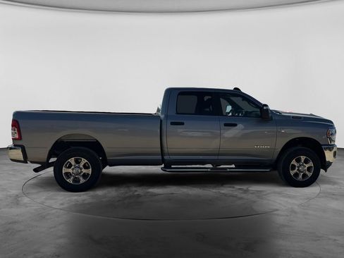 Used 2024 RAM 3500 Big Horn AWD/4WD image 11