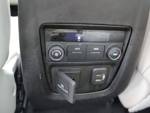 Certified 2023 Buick Enclave Essence w/ Experience Buick Package image 20