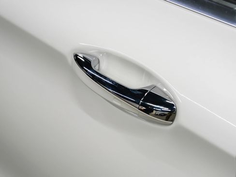 Used 2017 Mercedes-Benz C 300 Coupe image 38