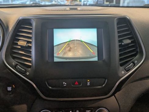 Used 2021 Jeep Cherokee Latitude Lux image 20